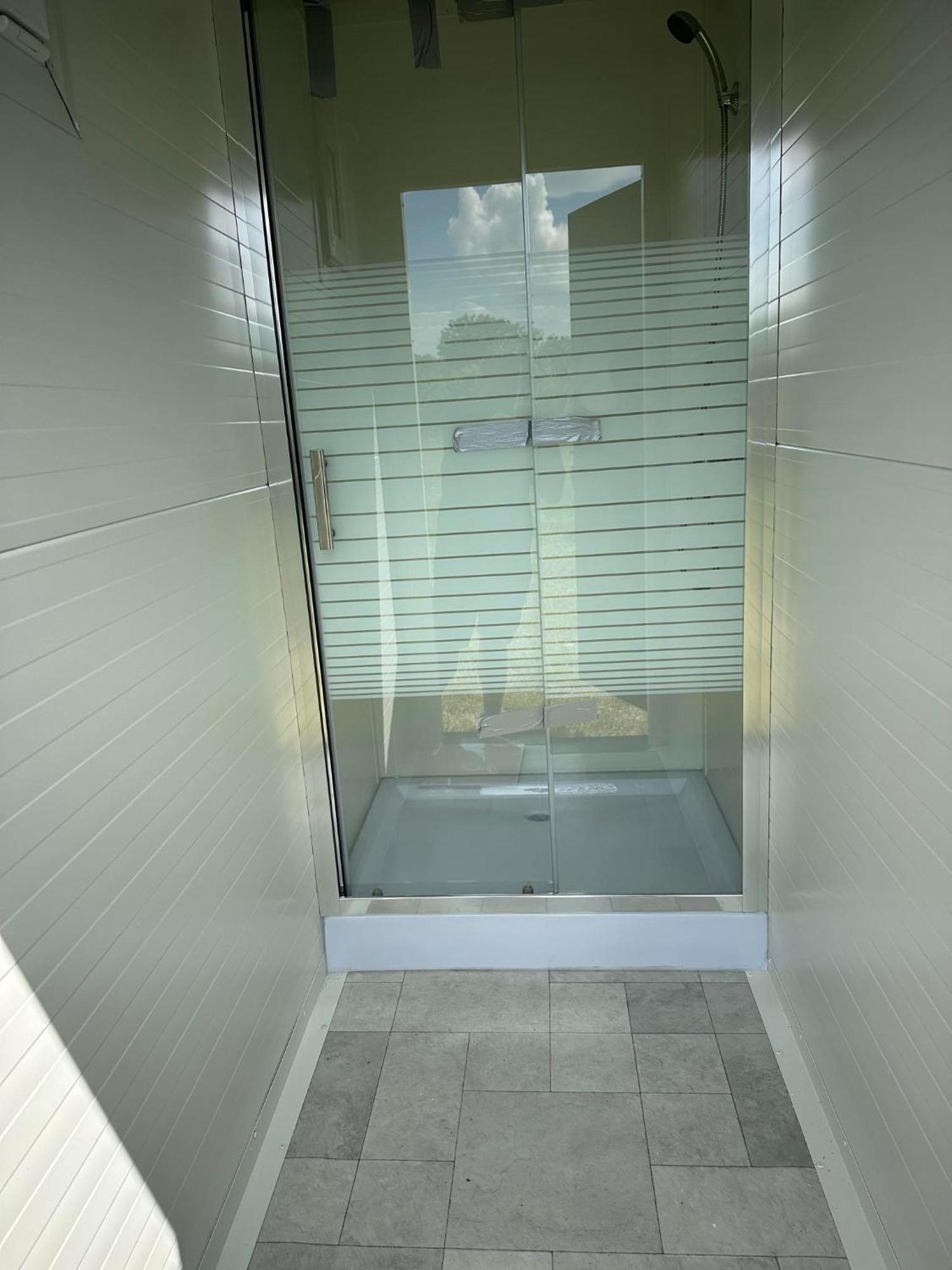 Dive In- Noclegi Insko Ngoại thất bức ảnh